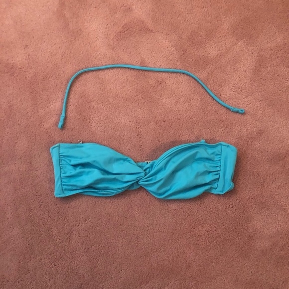 Victoria Secret Bikini - Picture 3 of 3